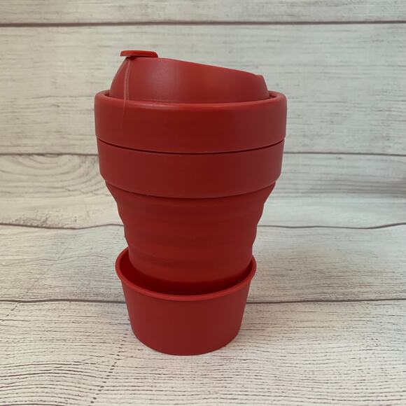 CandyRific Red Collapsible Reusable Silicone Mug 12oz - Picture 7 of 11